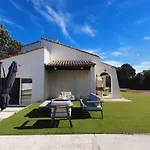Les Oliviers Family Piscine Privée Clim Wifi - Rossiconciergerie - Linge Inclus * Aimargues