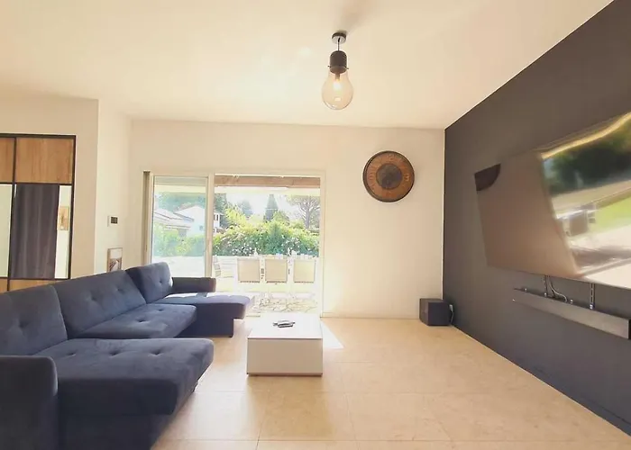 别墅 Les Oliviers Family Clim Wifi Piscine - Rossiconciergerie - Linge Inclus 艾玛吉斯