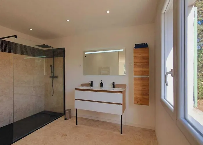 Les Oliviers Family Clim Wifi Piscine - Rossiconciergerie - Linge Inclus 别墅 艾玛吉斯